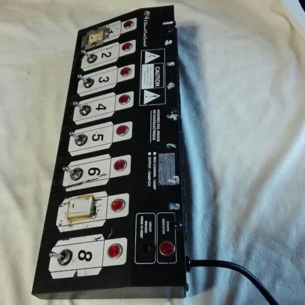 ＰＣ−４ /８チャンネルフットコントローラー/ マルチエフェクト