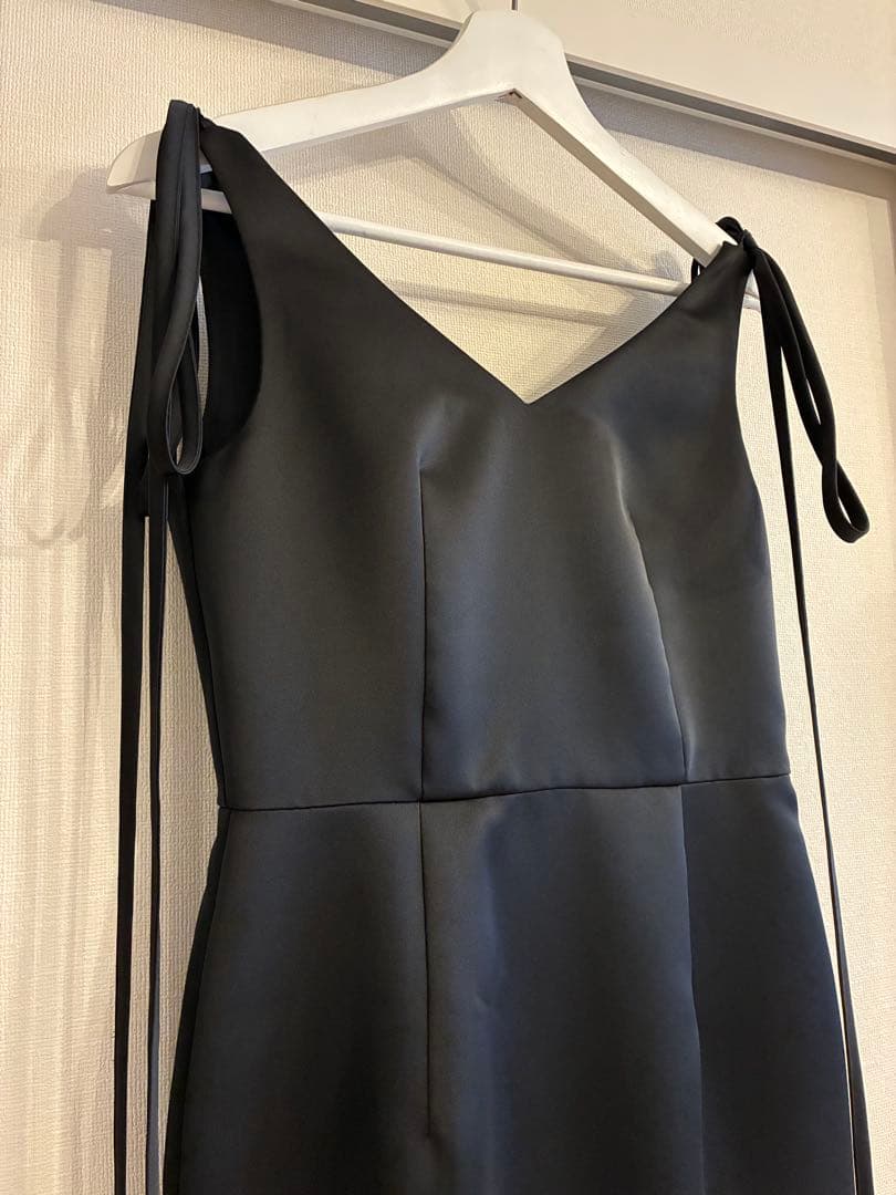 kaene サテンリボンドレス ブラックドレス 二次会ドレス