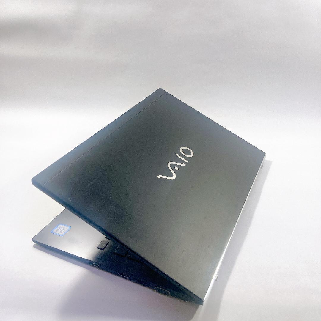 w70✨第8世代 快適/Core i5/薄型/ Office付き✨ノートパソコン