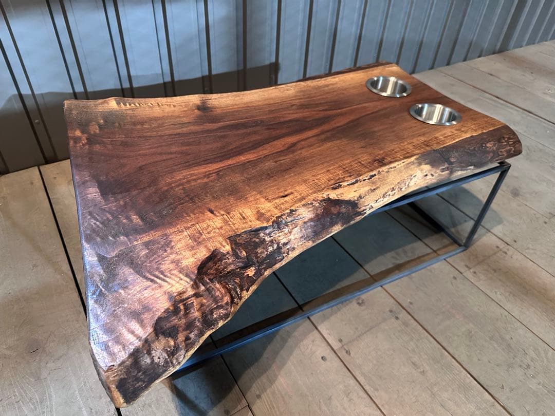 【早い者勝ち！SALE！】一枚板テーブル　ウォールナット　センターテーブル