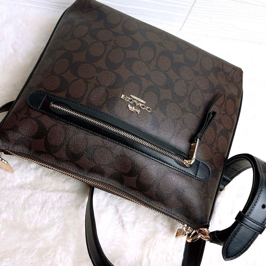 未使用☆COACHコーチ ショルダーバッグ シグネチャー ブラウン