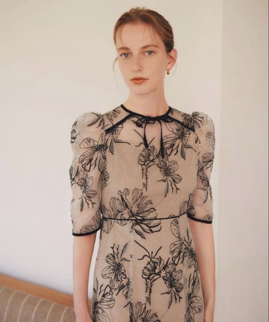 【Leja】花柄リボンパフスリーブマーメイドワンピースドレス Mサイズ