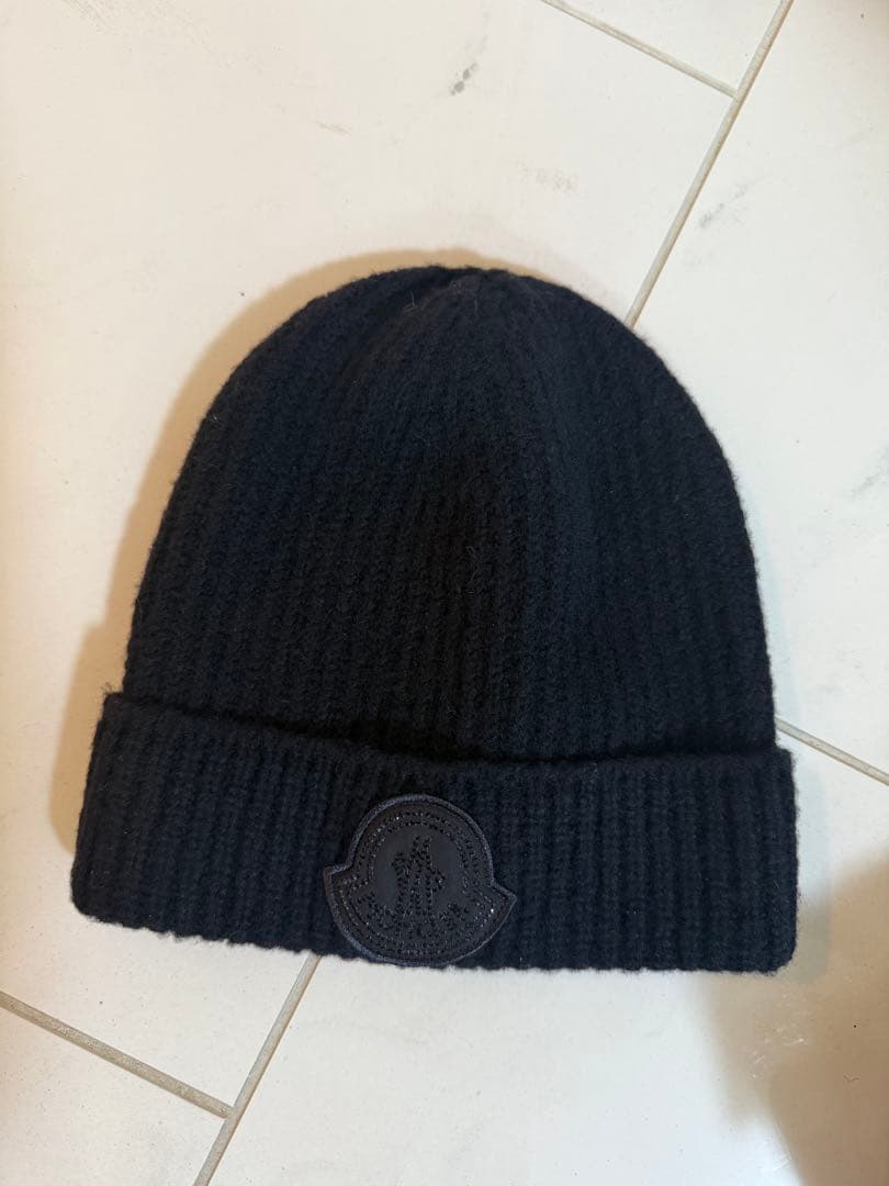 MONCLER 黒 ニット帽 フリーサイズ