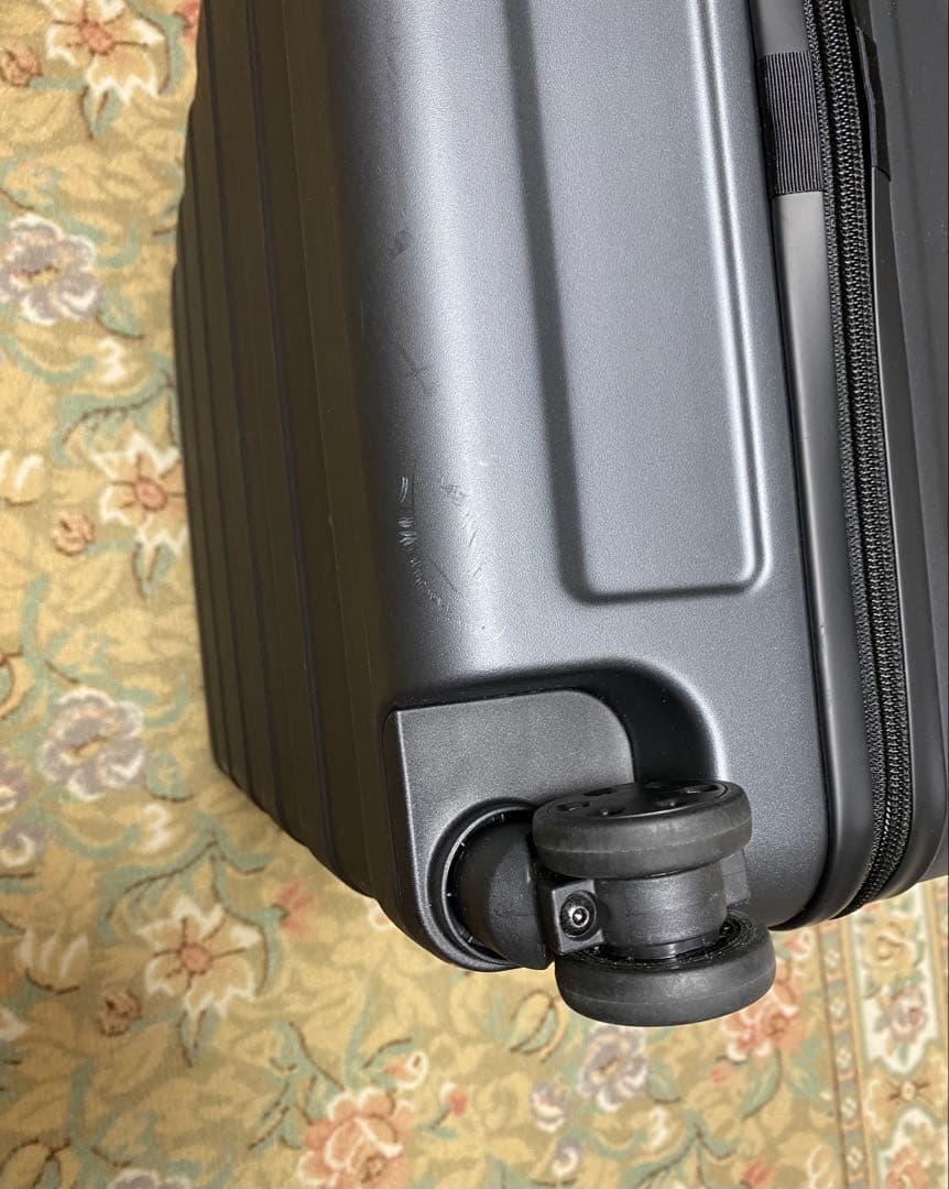 無印良品　バーを自由に調節できる　ハードキャリーケース（７５Ｌ）グレー