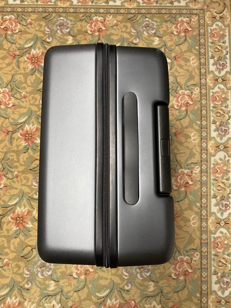 無印良品　バーを自由に調節できる　ハードキャリーケース（７５Ｌ）グレー