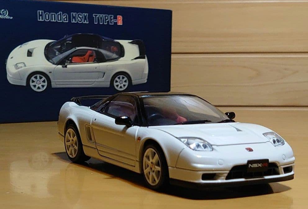 エブロEBBROホンダNSX-R1/24プレミアムコレクションホワイト中古品