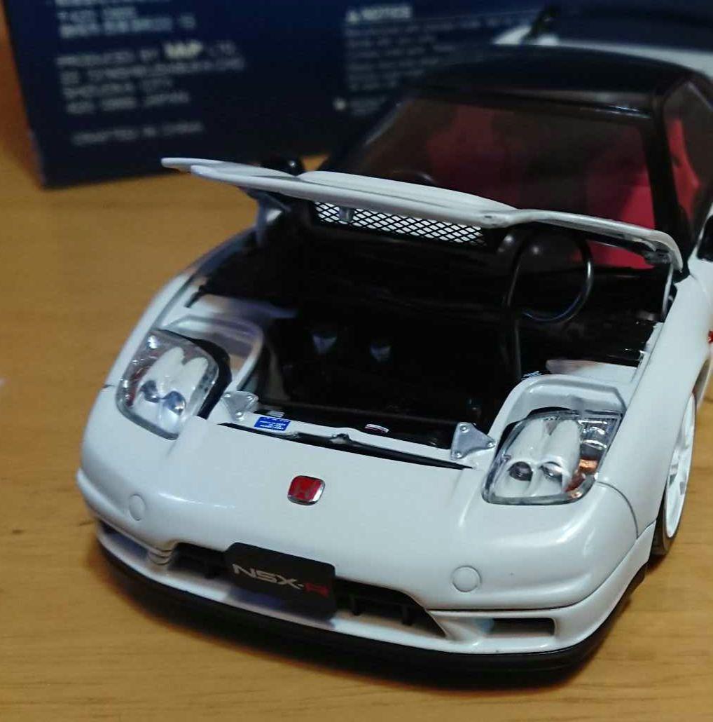 エブロEBBROホンダNSX-R1/24プレミアムコレクションホワイト中古品