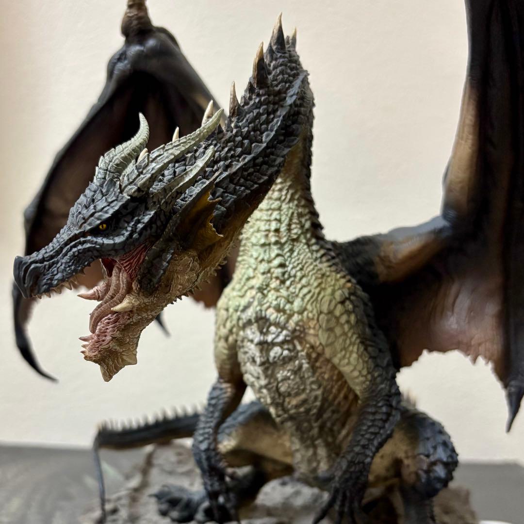 モンハン　ミラボレアス　クリエイターズモデル　フィギュア