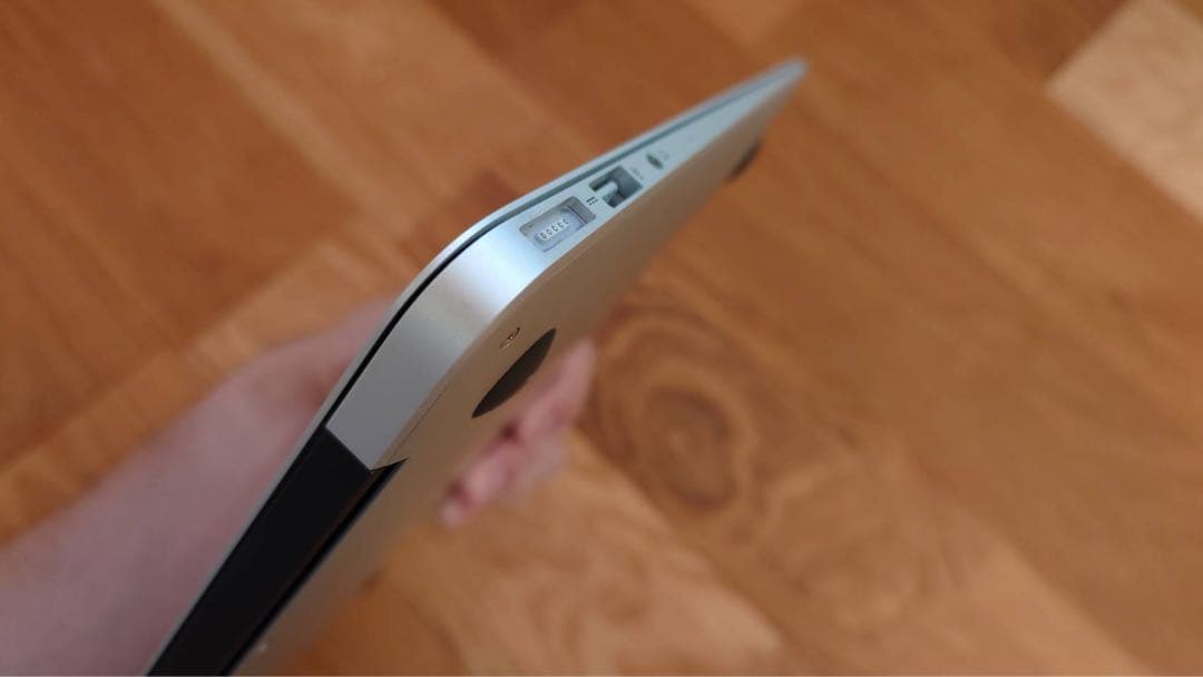 u*u様 macbook air 11inch 2015 8GB 256G