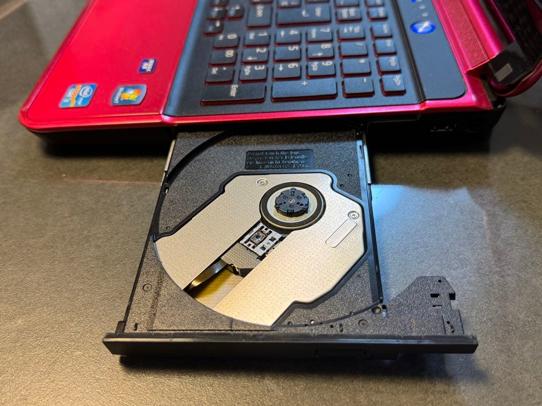 秒速起動　Fujitsu ピンク SSD512GB RAM16GB