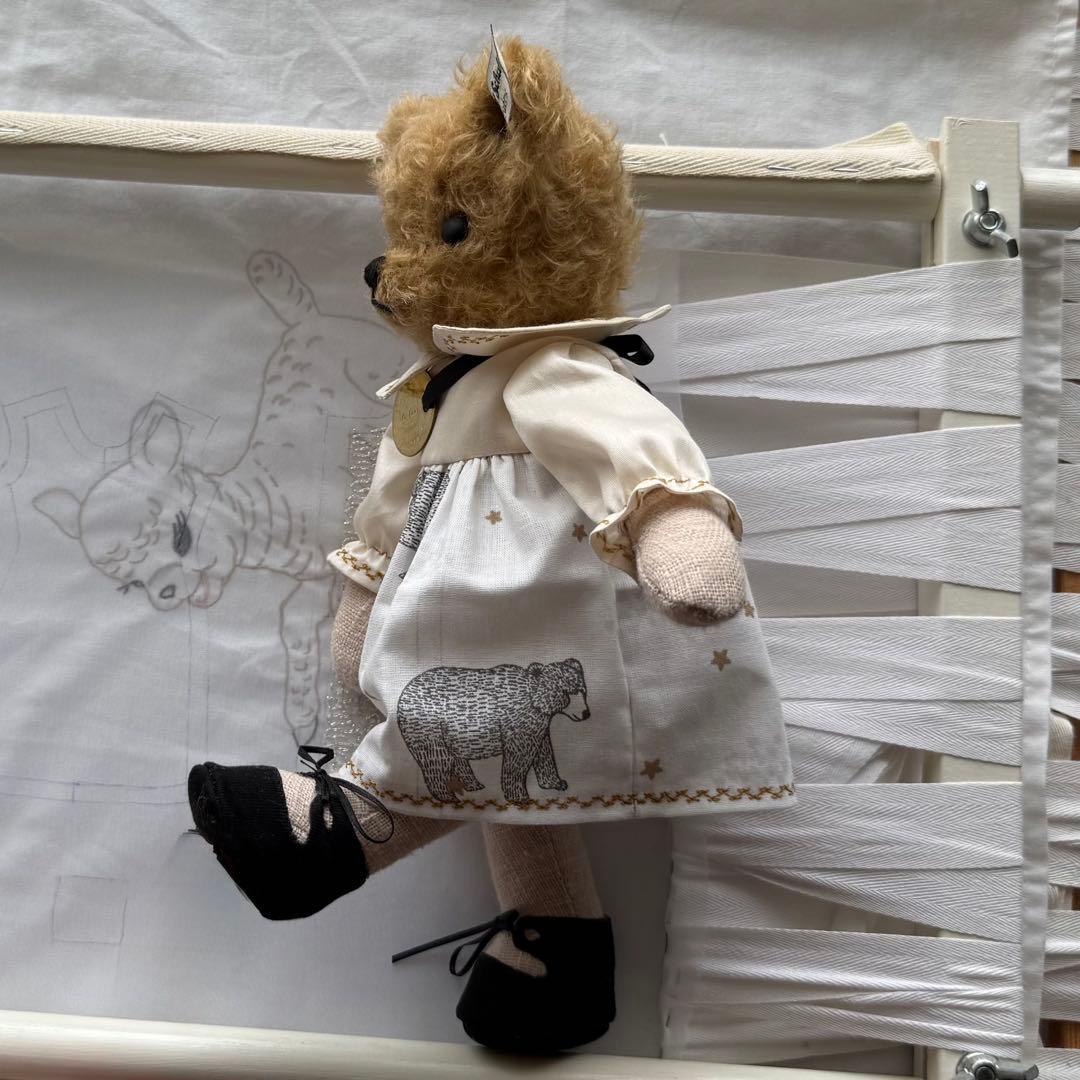 クマのぬいぐるみ ドレス付き 約26cm テディベア