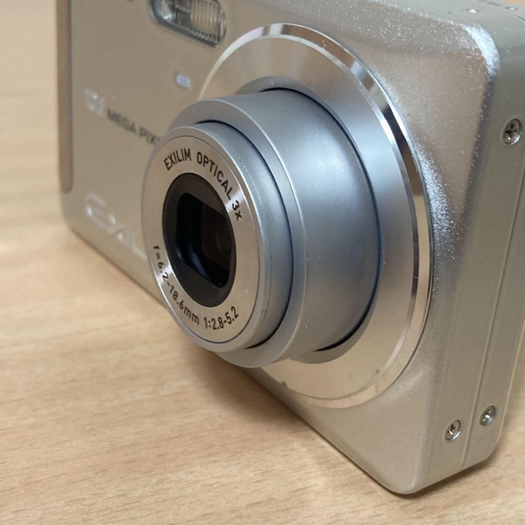 CASIO EXILIM ex-z29 充電器、バッテリー付き