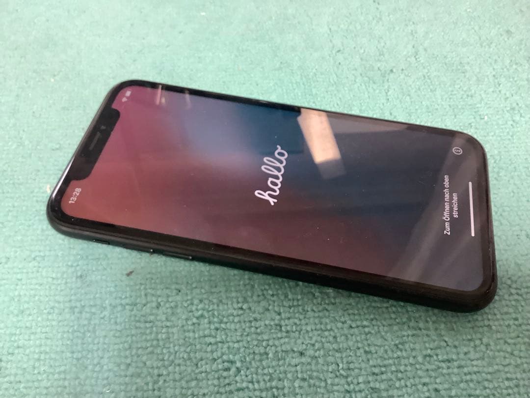 iPhoneXR 64GB SIMフリー本体のみ