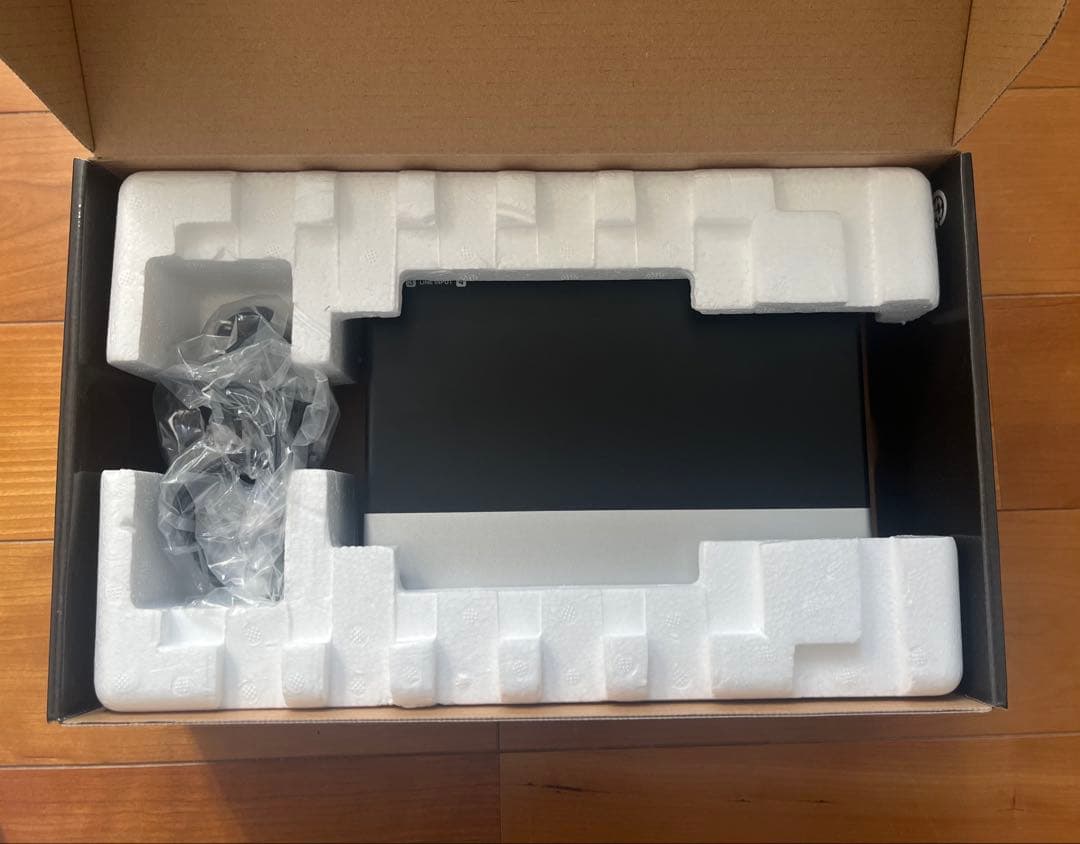 Steinberg UR242 オーディオインターフェイス　中古