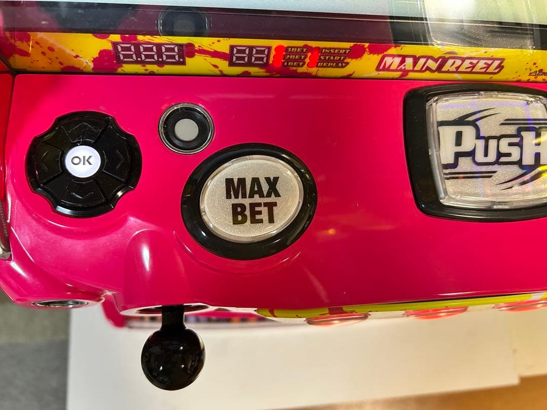 パチスロ実機　大都技研　ゾンビランドサガ　ユニット・バイブスイッチ付き