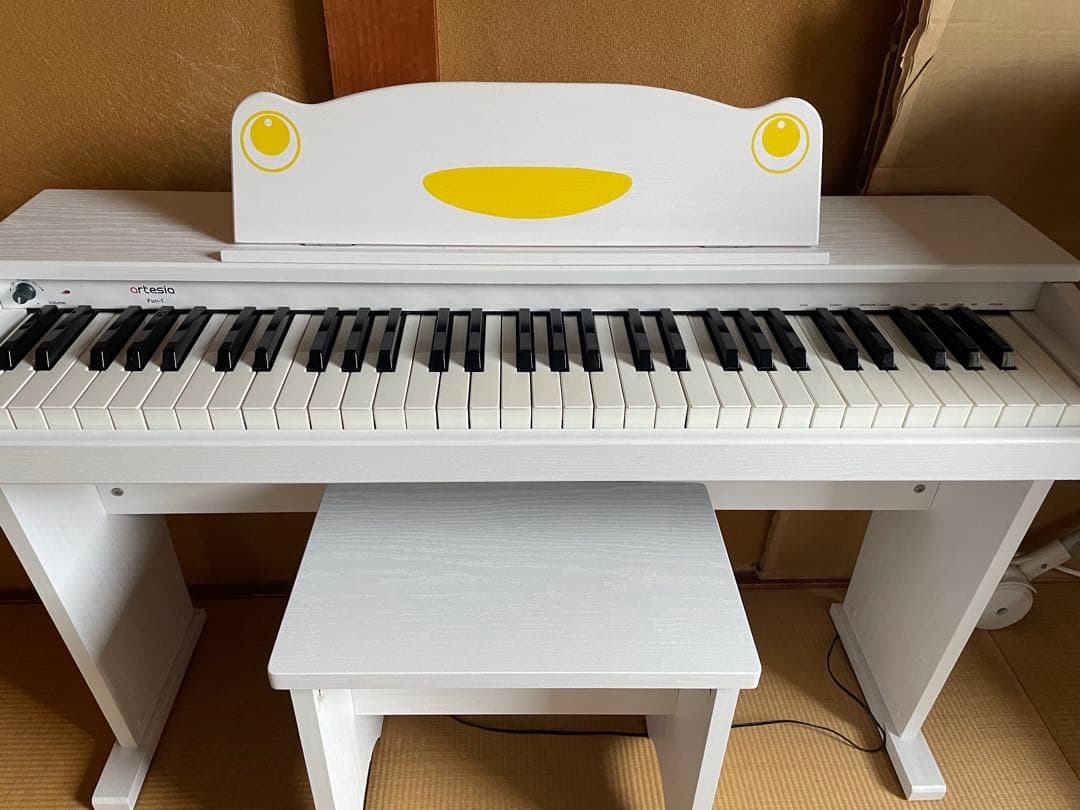 アルテシア FUN-1 ホワイト 電子ピアノ ミニピアノ　アップライト