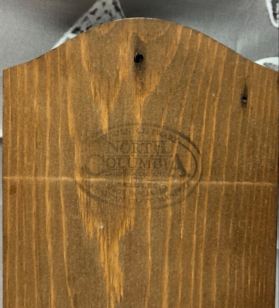 ビンテージ品 バドワイザー（Budweiser）壁掛け式栓抜 希少