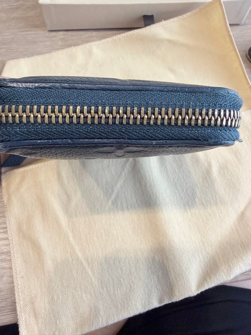 \"値下げ\"【箱保存袋付】ルイヴィトン アンプラント ポルトフォイユ スクレット