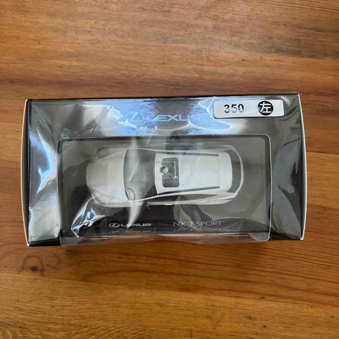 LEXUS NX \"F SPORT\" 1/43 ミニカー ホワイト 350