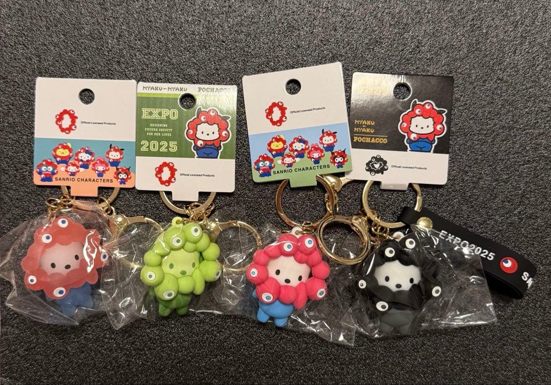 サンリオミャクミャク立体マスコットキーホルダー　ポチャッコ　４個セット