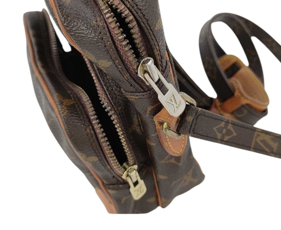 Louis Vuitton　 ルイヴィトン　アマゾン　ショルダーバッグ