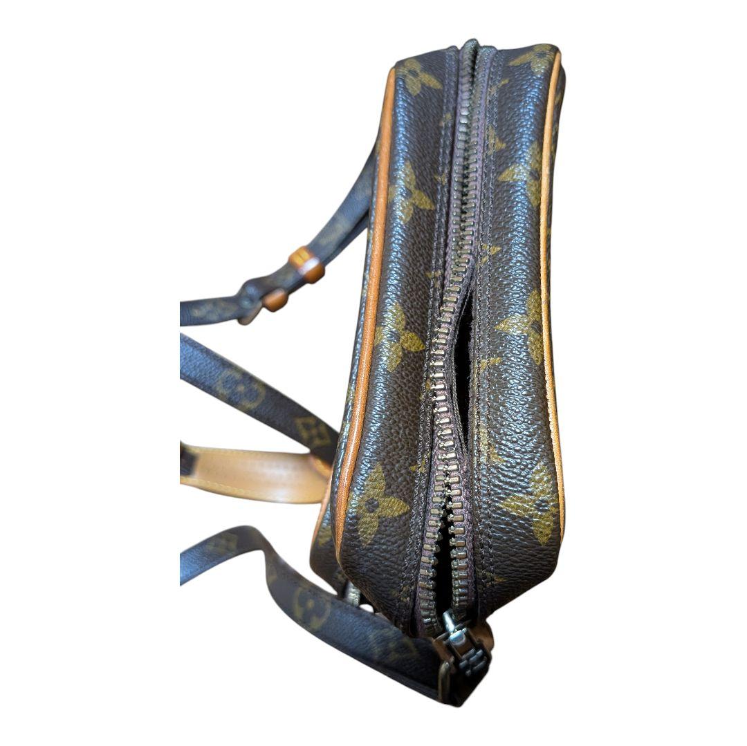 Louis Vuitton　 ルイヴィトン　アマゾン　ショルダーバッグ