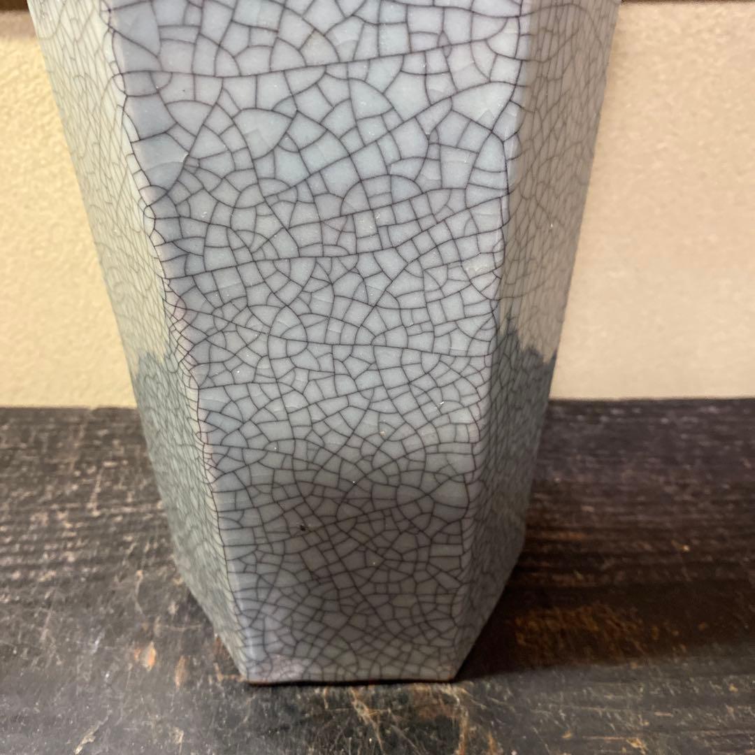 中国古玩　青磁山葡萄文面取花生　31cm13cm