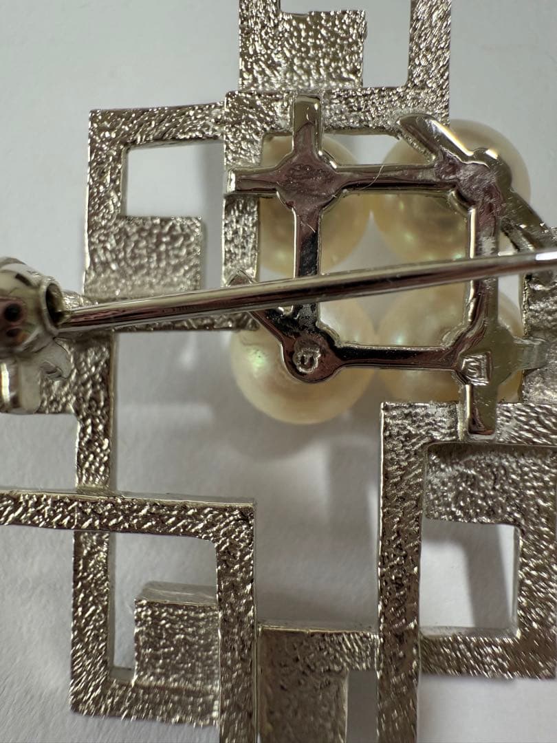 タサキ　ブローチ　あこや真珠　本真珠　入学式　卒業式　TASAKI ブランド