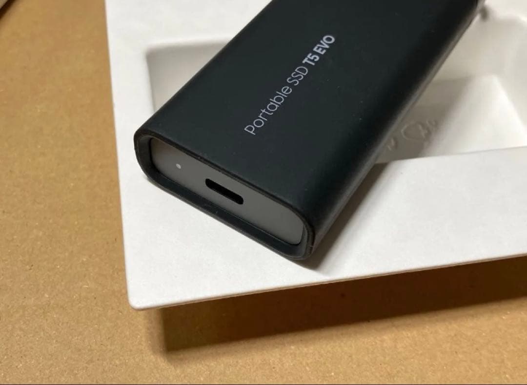 Samsung T5 EVO 8TB ポータブルSSD USB