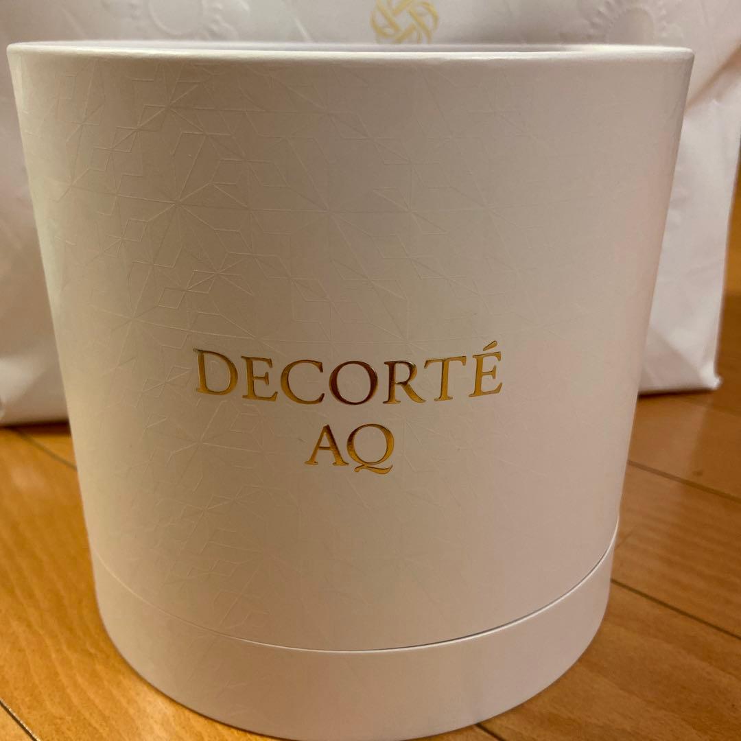 【紙袋付！新品未開封】2025年　コスメデコルテ AQ ラディアンスコフレ II