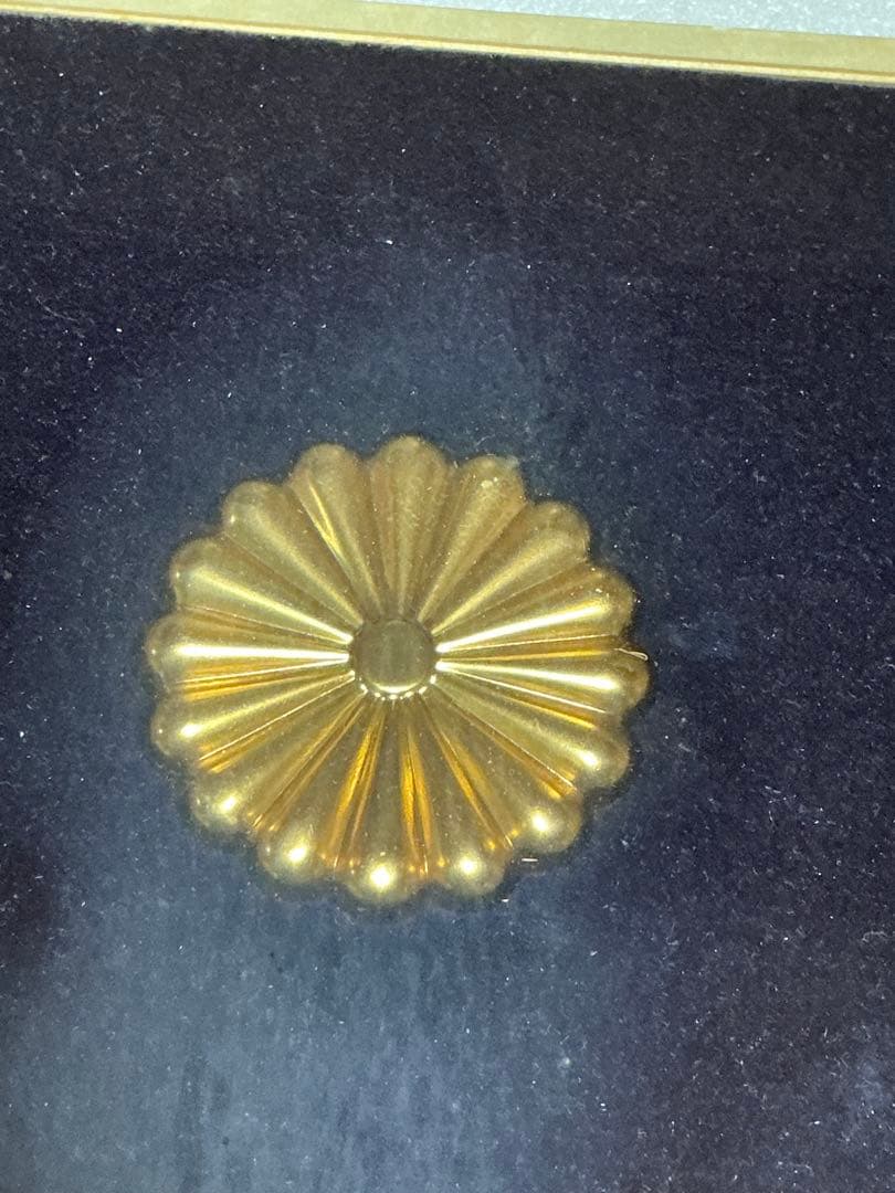 勲章／ケース入り・勲五等・瑞宝章。【美品／内閣総理大臣・小渕恵三氏】。