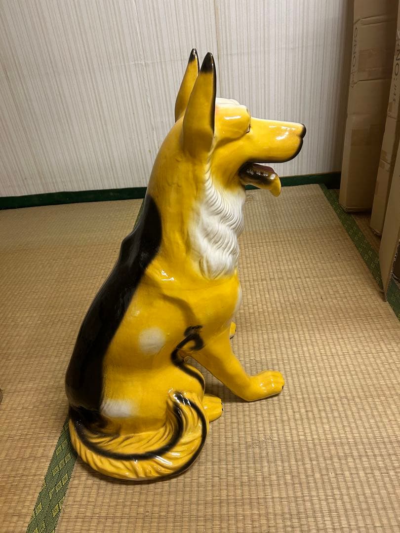 シェパード　陶器　置き物　新品　 メルカリ祭
