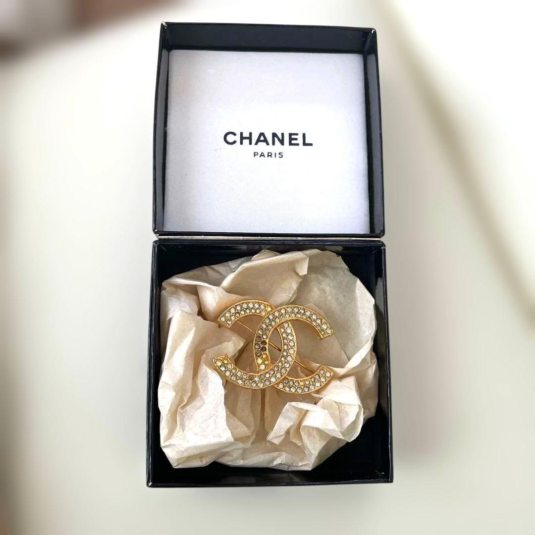 正規品　CHANEL ブローチ