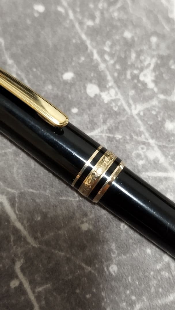 MONTBLANCモンブラン マイスターシュテュック クラシック　ボールペン