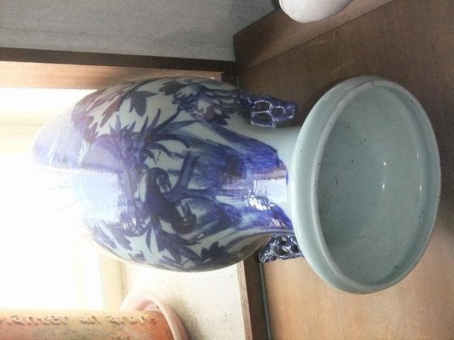 大きな壺　欠け　や　ヒビ　ニュー　は有りません　完品