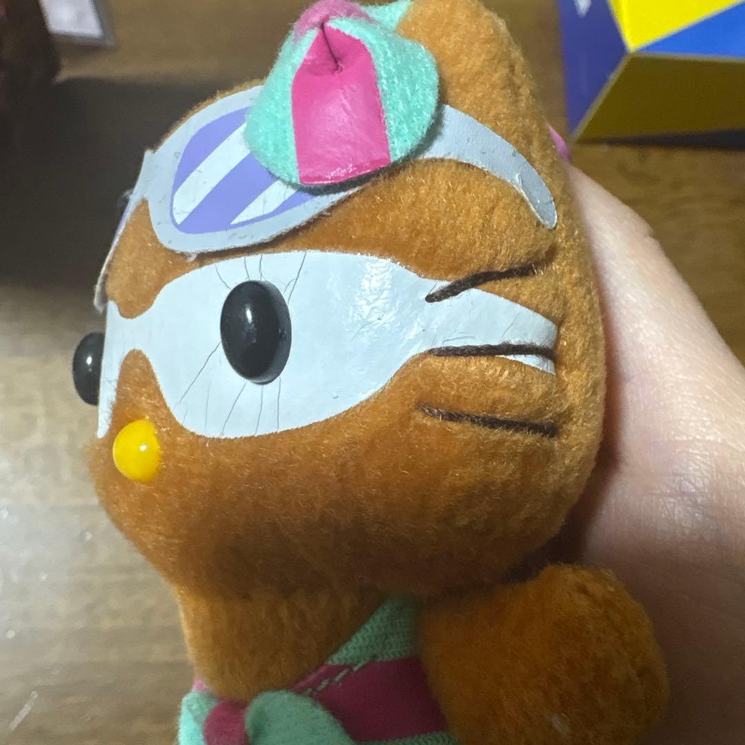 激レア 日焼けキティ ぬいぐるみストラップ