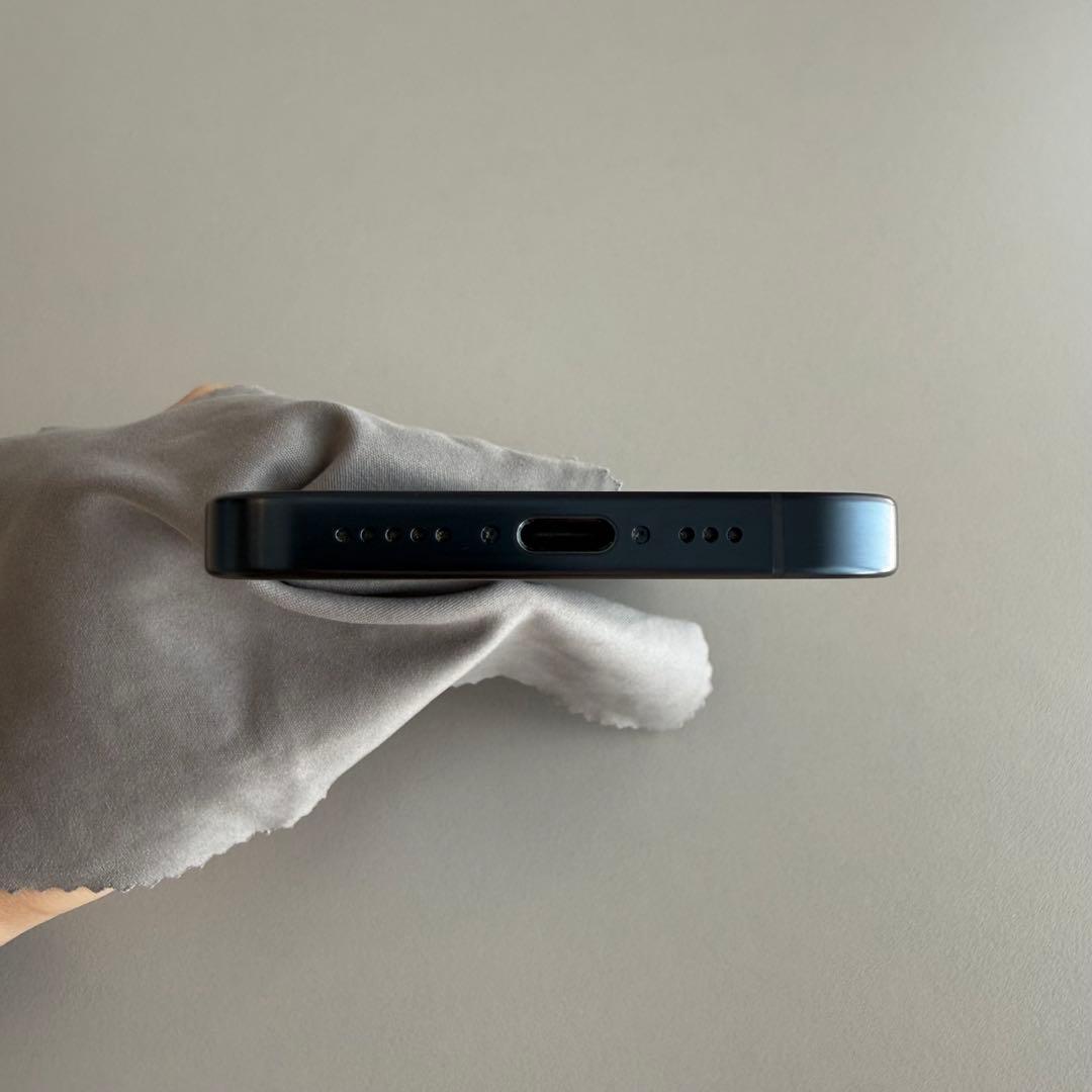 iPhone15pro ブルーチタニウム 128GB SIMフリー