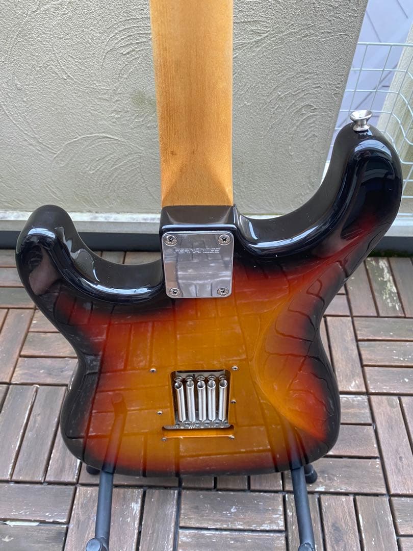 ギター FERNANDES The Revival, R S T Series.