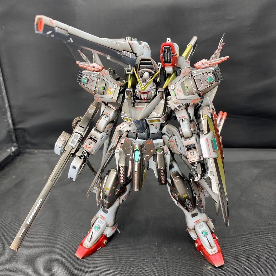 ガンプラ　塗装済み完成品　オリジナルカラー　ミキシング　グラデーション塗装