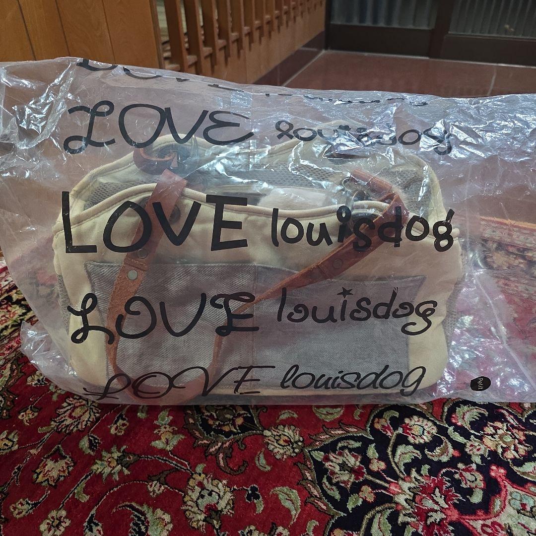 LA発ファー付きペットキャリーバッグ ファーは取り外し可能