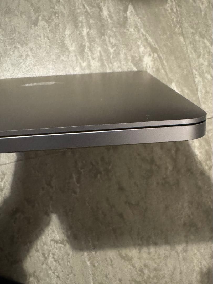 MacBookPro13インチM1 16gb 256GBスペースグレー