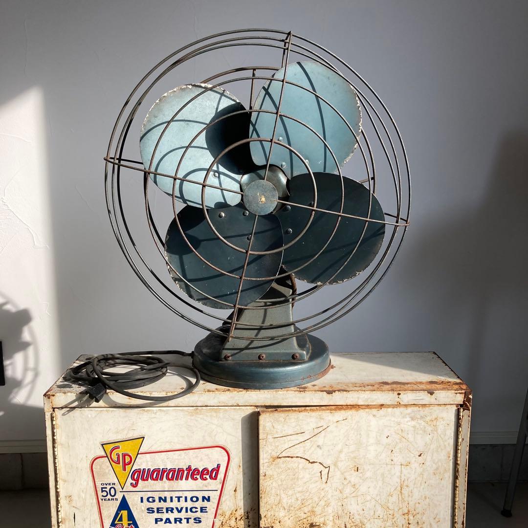 ヴィンテージ鉄製扇風機　ファン　蚤の市　アンティーク
