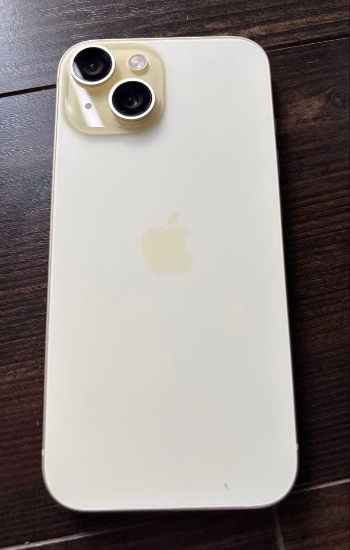 【Apple】iPhone 15 イエロー 256GB本体