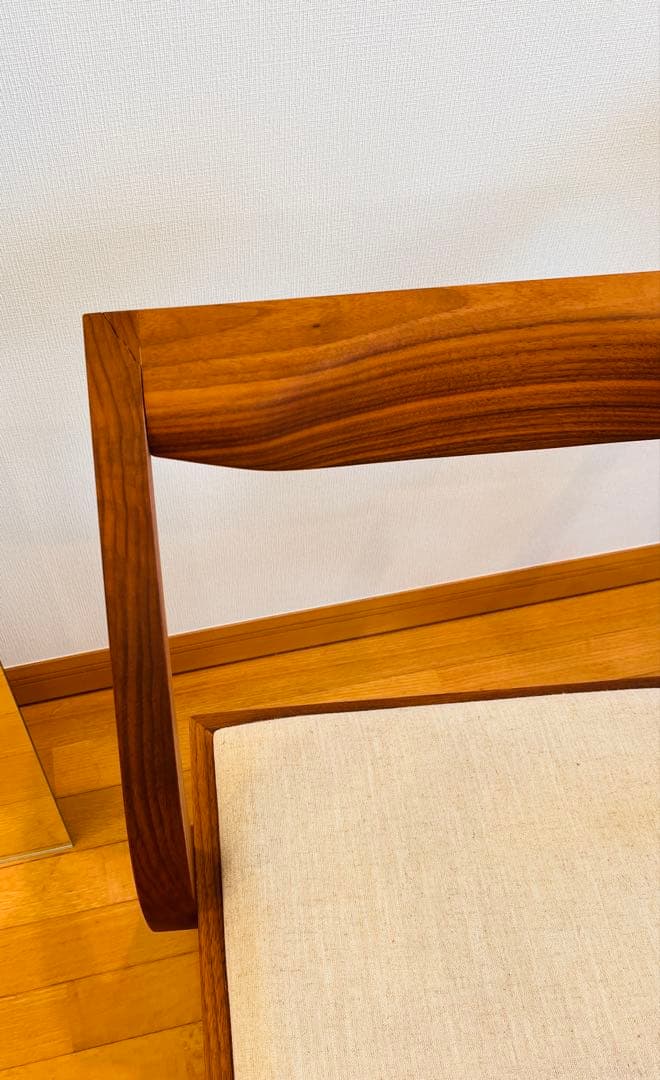 porada ARLEKIN チェア ウォールナット材