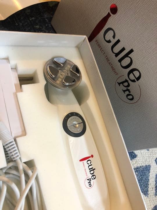 お家で本格エステ〜美顔器〜