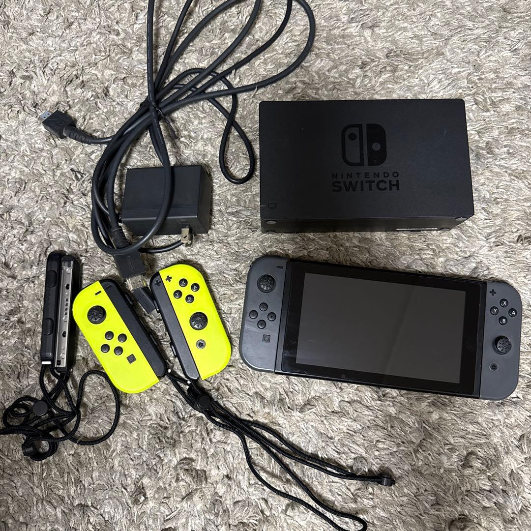 Nintendo Switch 本体 Joy-Conイエロー付き