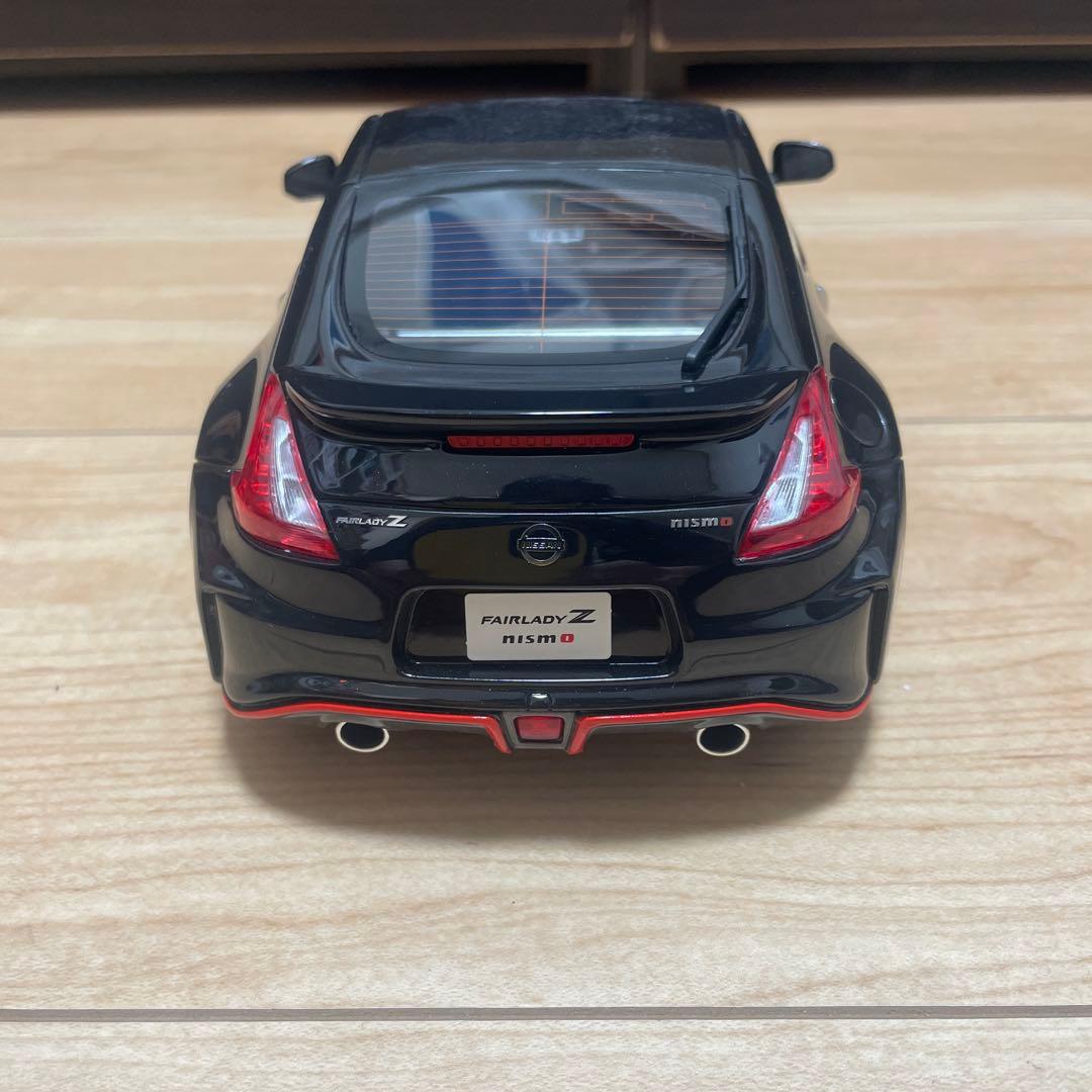 日産フェアレディZ 370Z NISMO GTSPIRITミニカー 1/18 黒