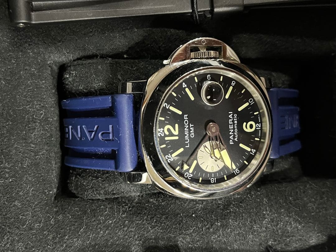 パネライ PANERAI LUMINOR GMT PAM01088