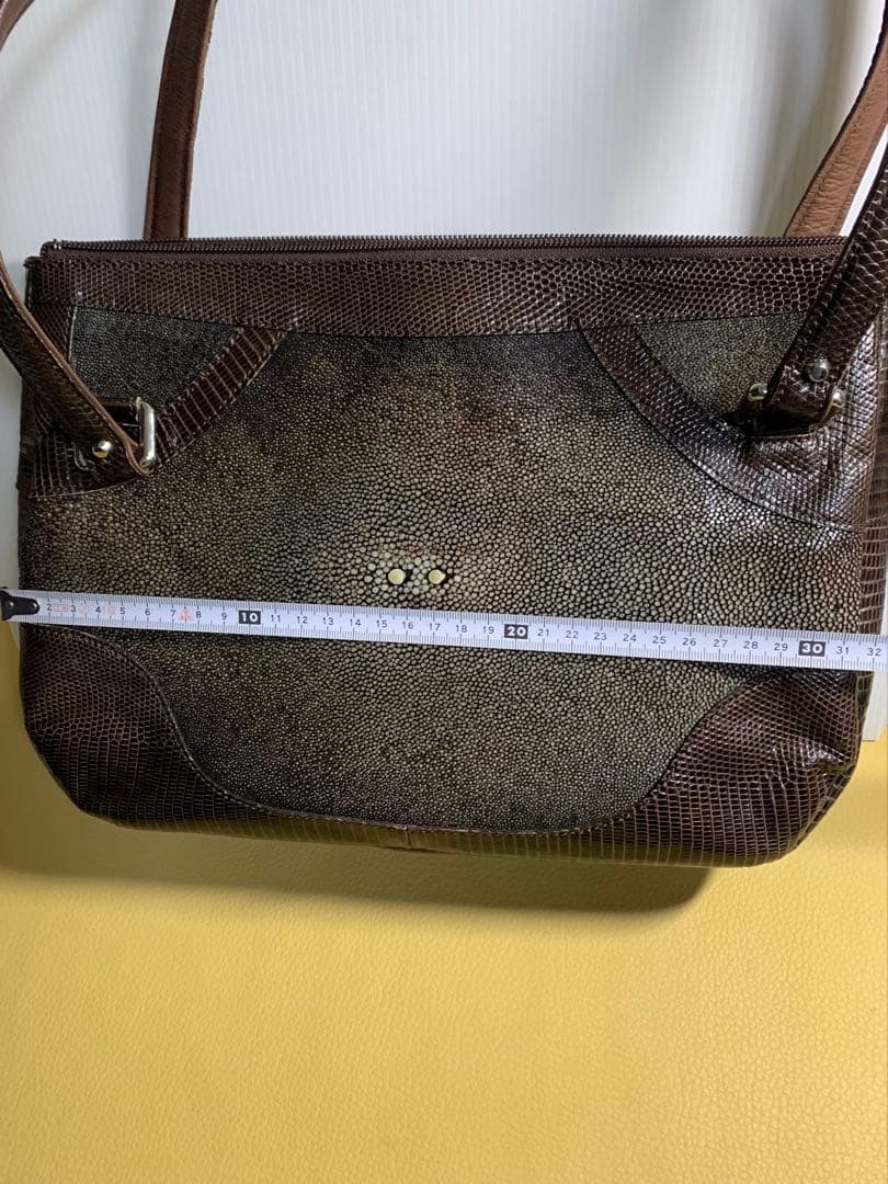 スティングレイ（エイ革）&リザードバック　ポーラ