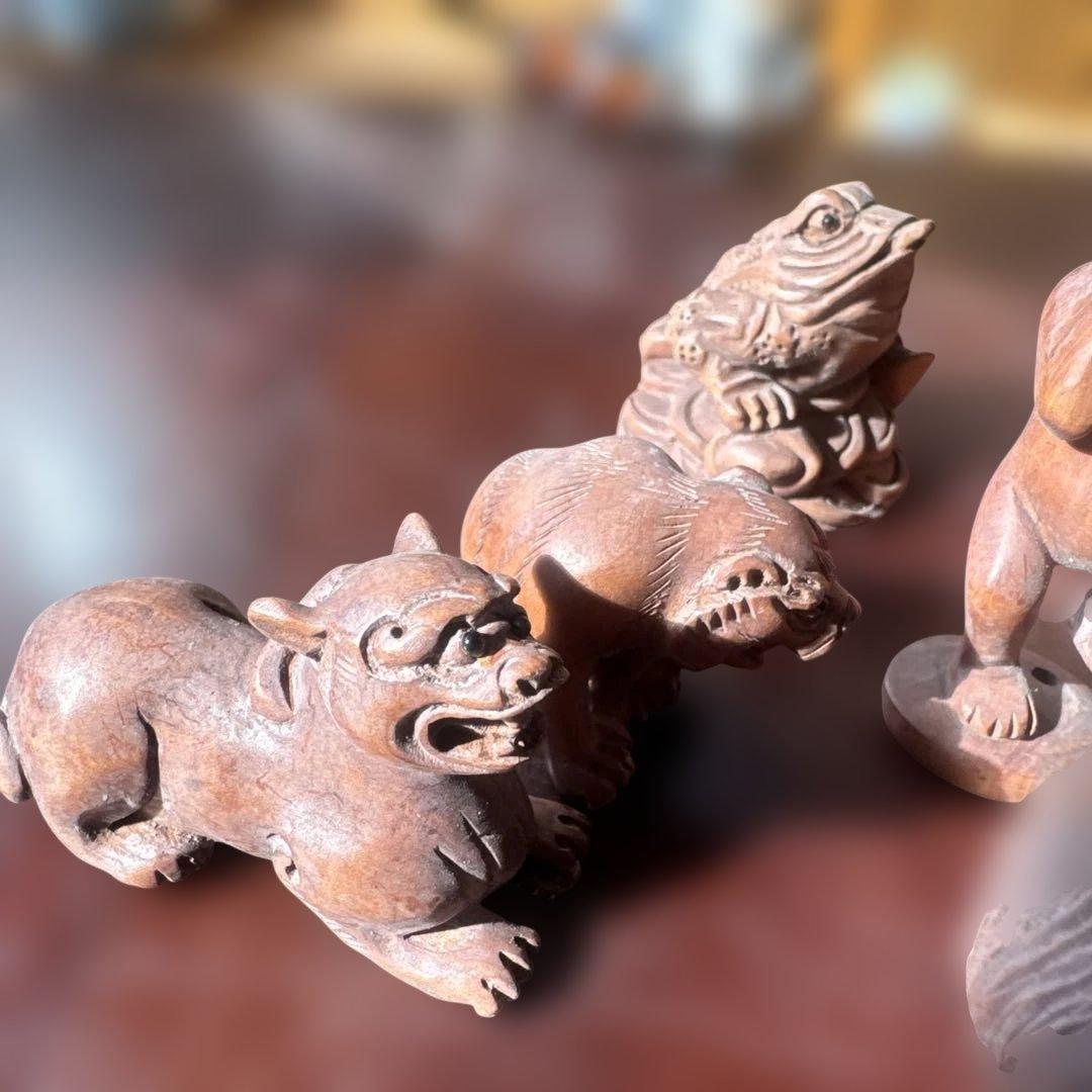 時代提げ物　唐木黄楊木彫刻　犬・猿・虎など　根付　置物